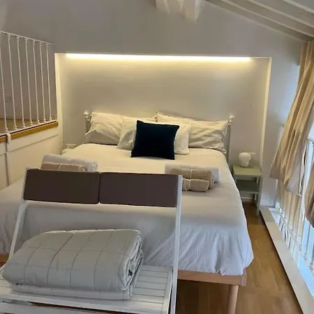 Apartment Piazza Venezia Rome